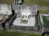 image of grave number 932431